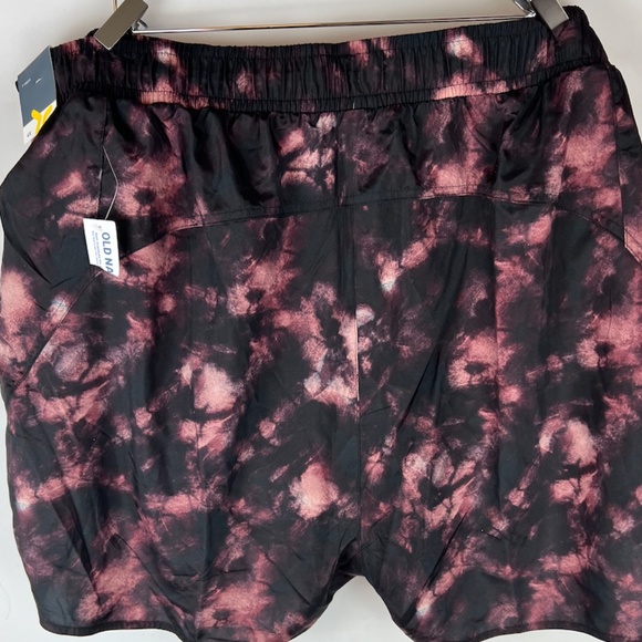 NWT: old navy Dolphin-Hem Run Shorts for Women (4X) - Picture 9 of 14